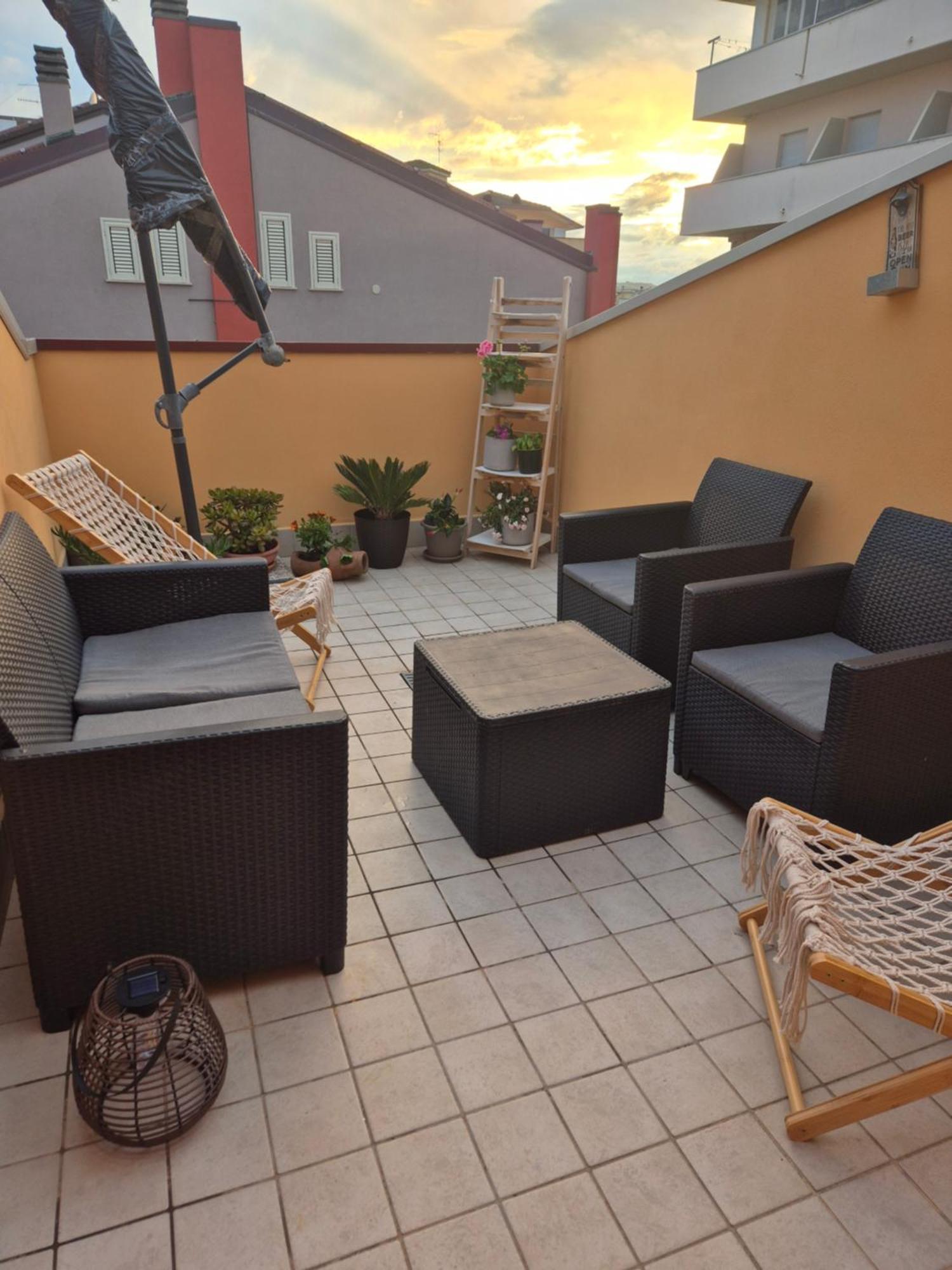 Bella Alba Apartment On The Beach Alba Adriatica Exterior photo